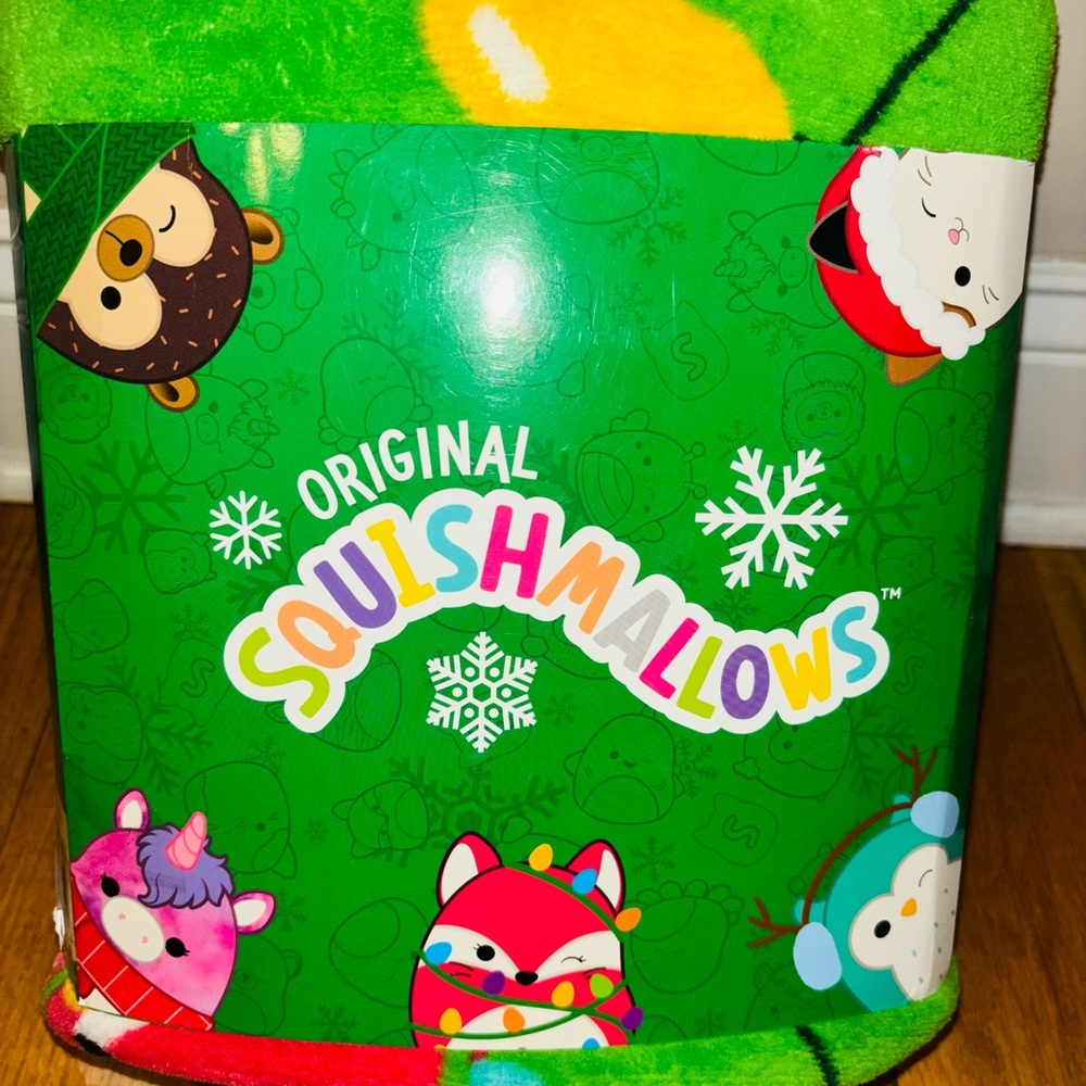 Squishmallows Green Blanket with Colorful Characters